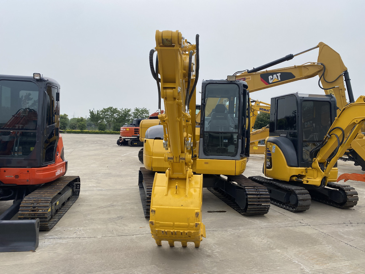 Komatsu PC78US - Máy xúc mini: hình 5 Komatsu PC78US - Máy xúc mini: hình 5