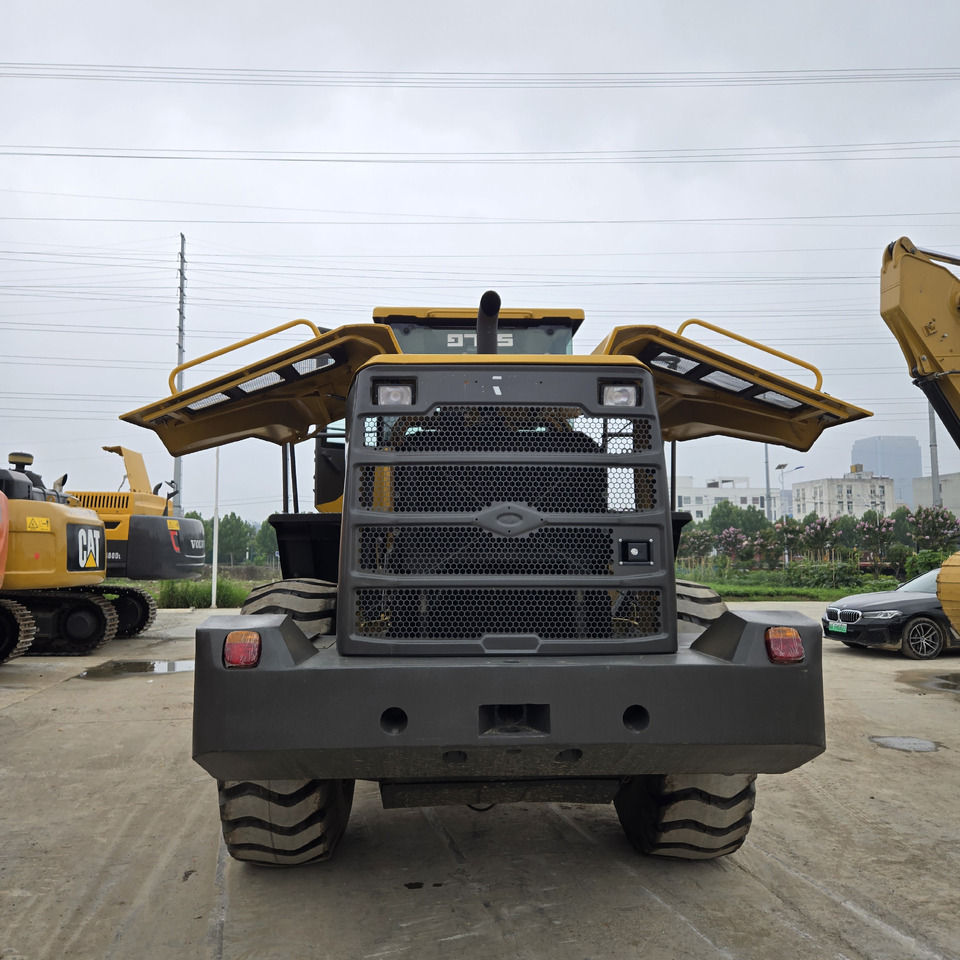 SDLG 956F - Máy xúc lật bánh lốp: hình 2 SDLG 956F - Máy xúc lật bánh lốp: hình 2