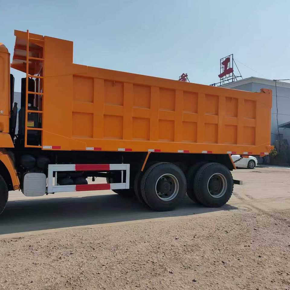 SHACMAN F3000 - Xe ben: hình 3 SHACMAN F3000 - Xe ben: hình 3