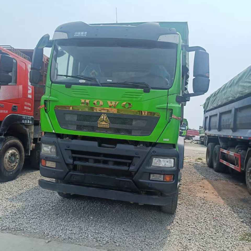 SINOTRUK HOWO - Xe ben: hình 2 SINOTRUK HOWO - Xe ben: hình 2