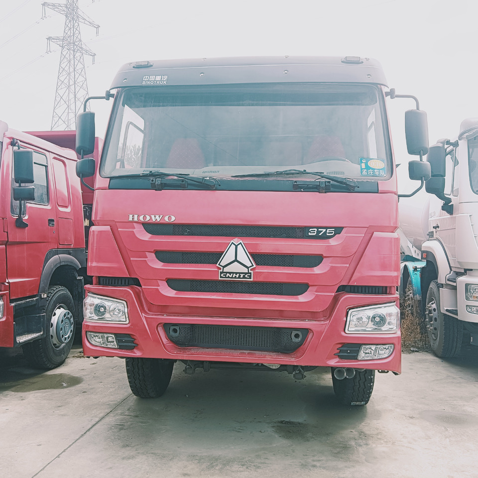 SINOTRUK HOWO - Xe ben: hình 3 SINOTRUK HOWO - Xe ben: hình 3