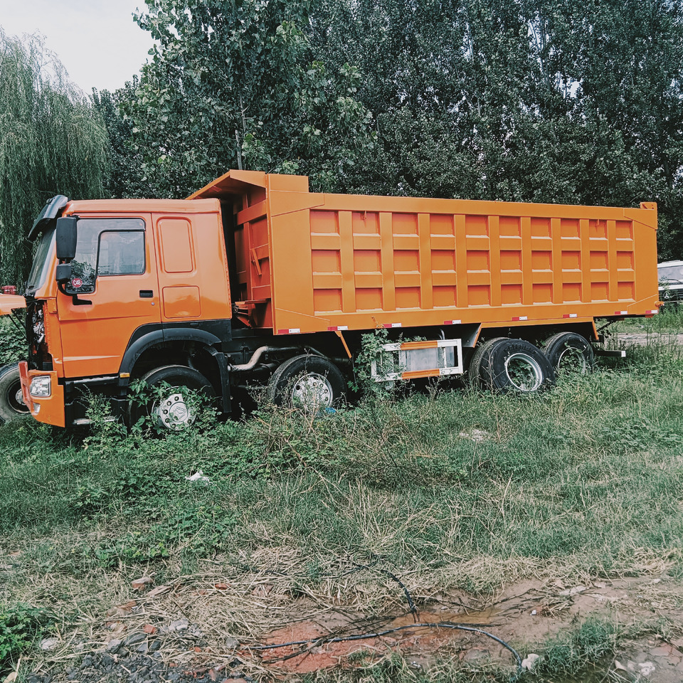 SINOTRUK HOWO - Xe ben: hình 4 SINOTRUK HOWO - Xe ben: hình 4