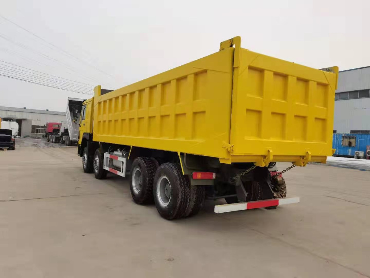 SINOTRUK HOWO - Xe ben: hình 3 SINOTRUK HOWO - Xe ben: hình 3