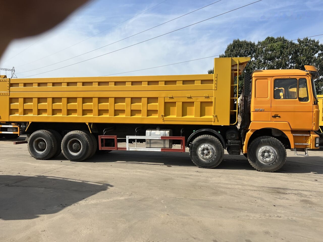 Shacman F3000 8*4 - Xe ben: hình 5 Shacman F3000 8*4 - Xe ben: hình 5
