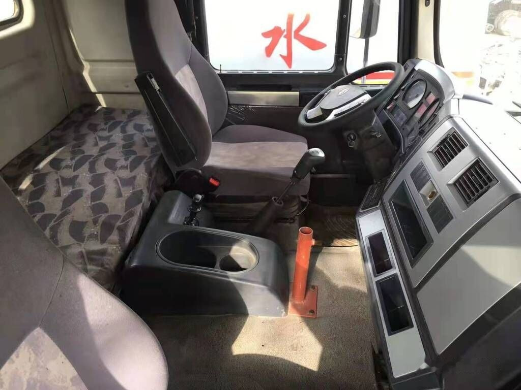 Shacman F3000 - Xe bồn: hình 1 Shacman F3000 - Xe bồn: hình 1