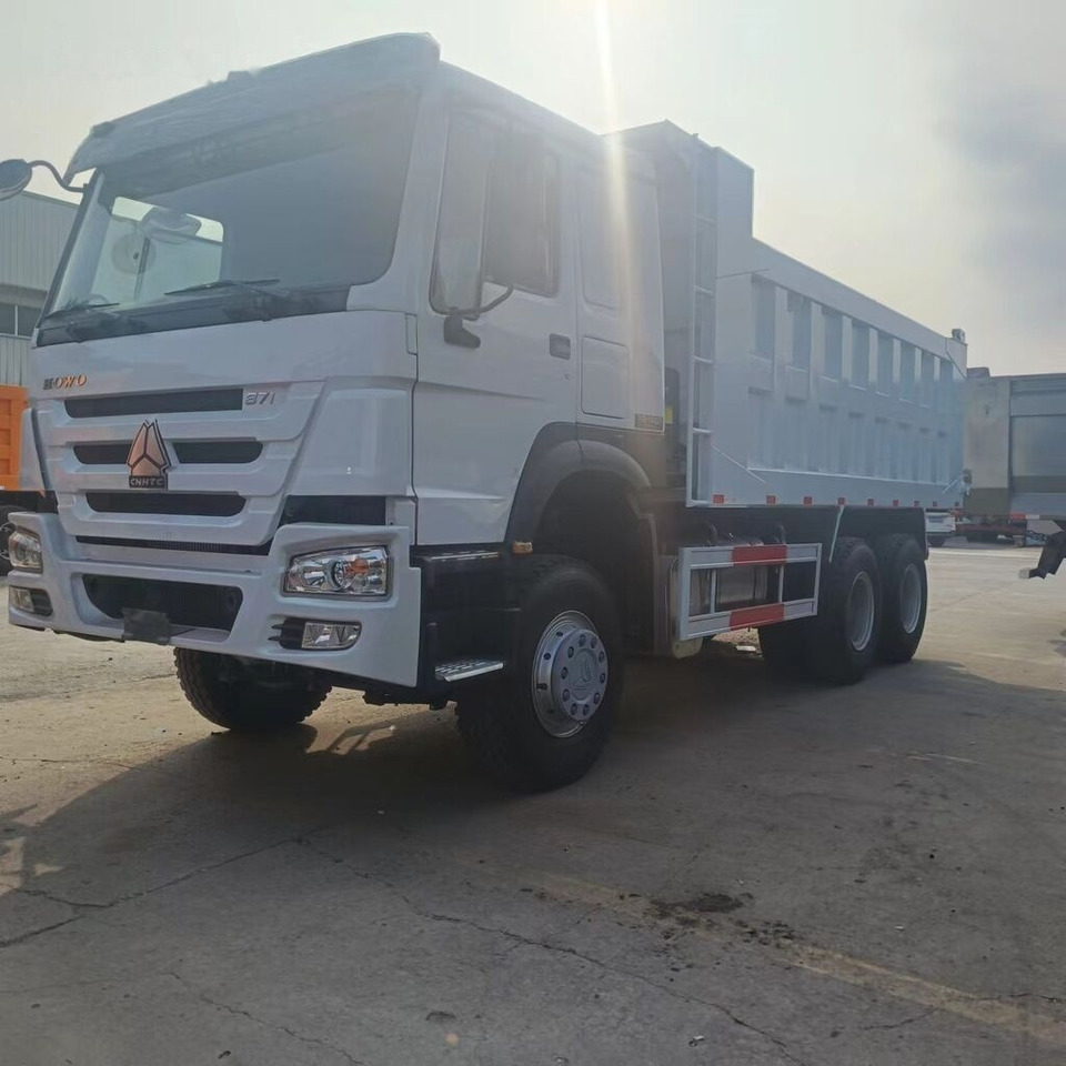 Sinotruk Howo 6*4 - Xe ben: hình 5 Sinotruk Howo 6*4 - Xe ben: hình 5