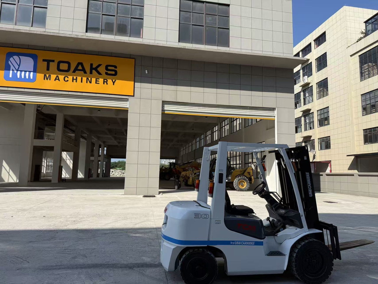 TCM FD30 - Xe nâng diesel: hình 4 TCM FD30 - Xe nâng diesel: hình 4