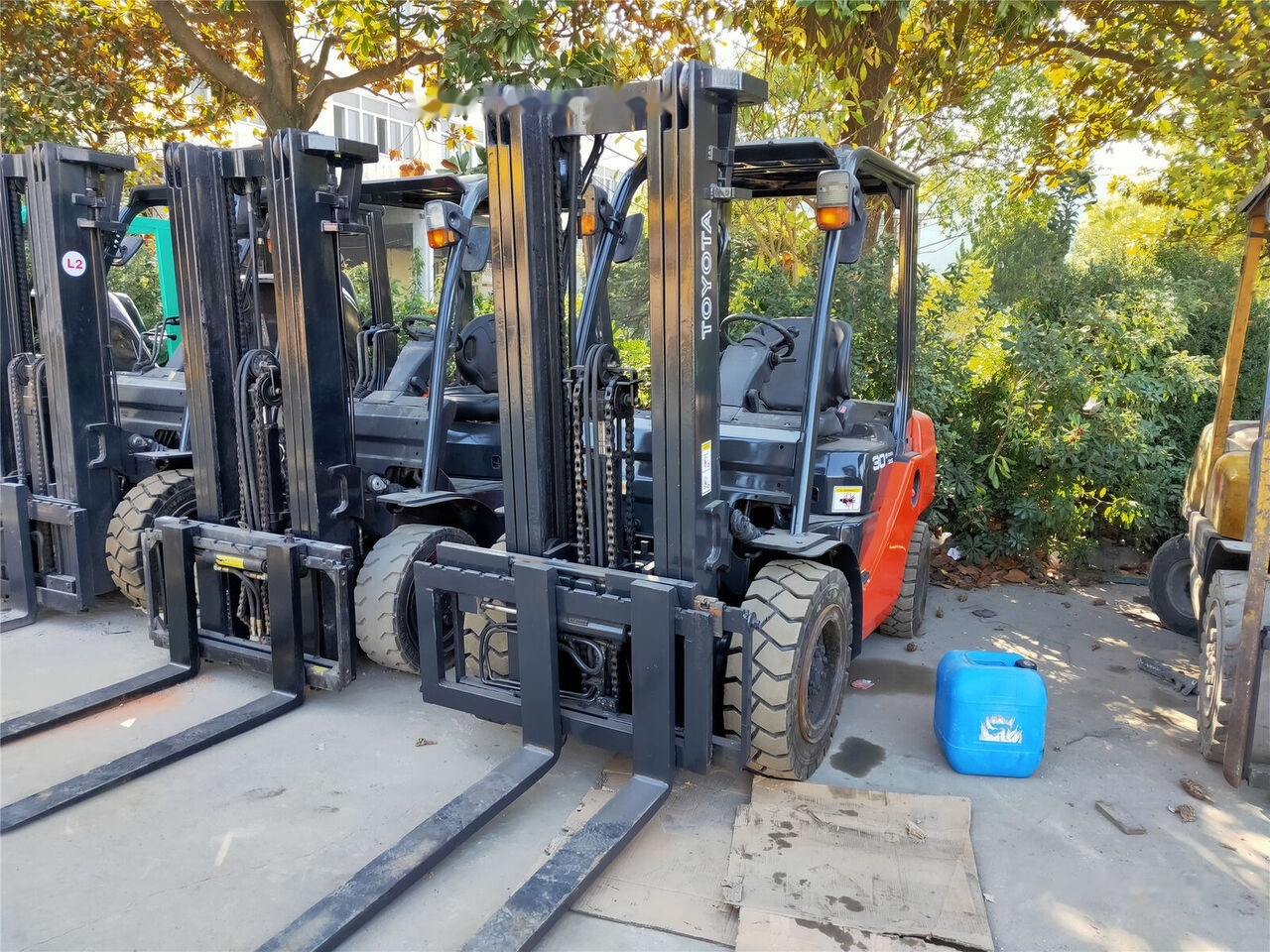 Xe nâng diesel Toyota FDN30: hình 6