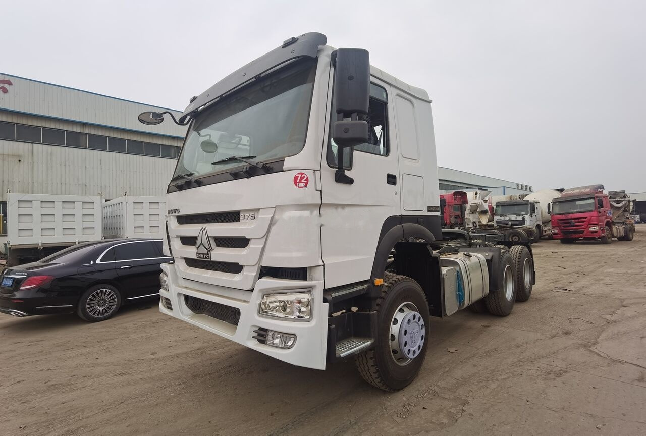 Howo 375 - Xe đầu kéo: hình 4 Howo 375 - Xe đầu kéo: hình 4