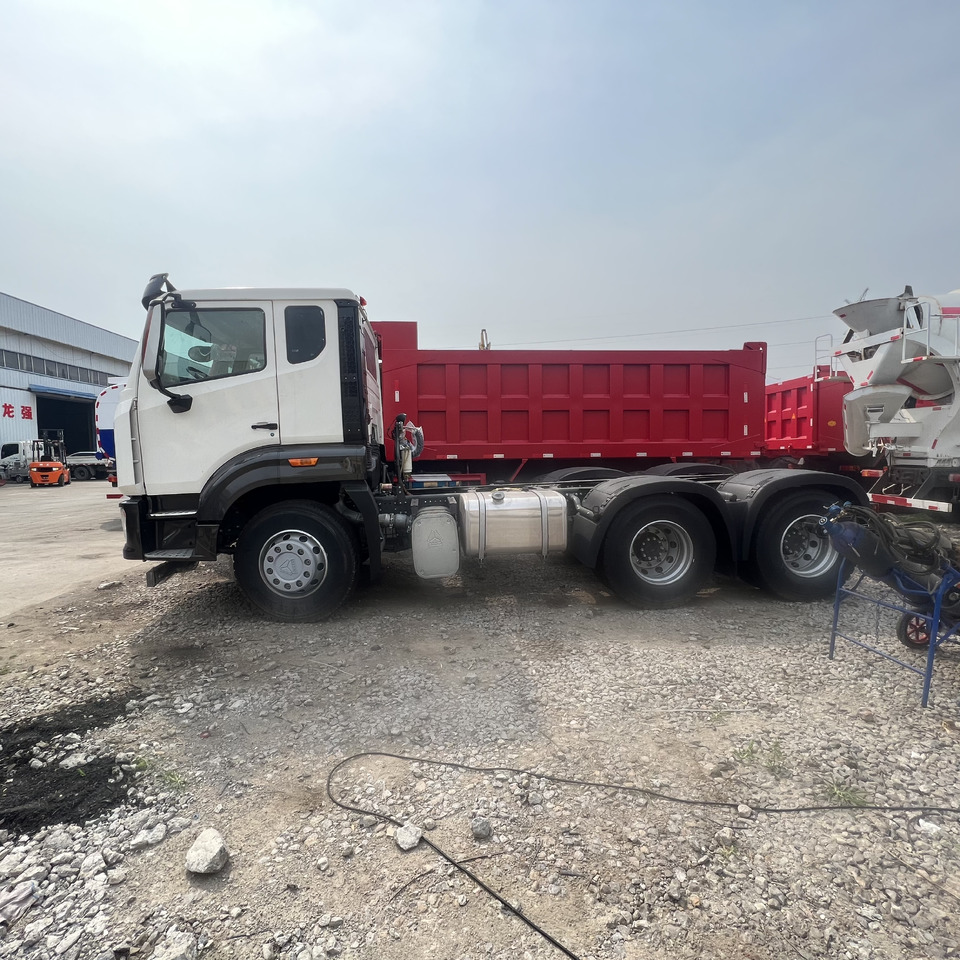 SINOTRUK HOHAN - Xe đầu kéo: hình 5 SINOTRUK HOHAN - Xe đầu kéo: hình 5