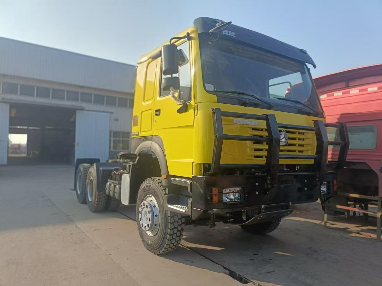 SINOTRUK HOWO 430 - Xe đầu kéo: hình 2 SINOTRUK HOWO 430 - Xe đầu kéo: hình 2