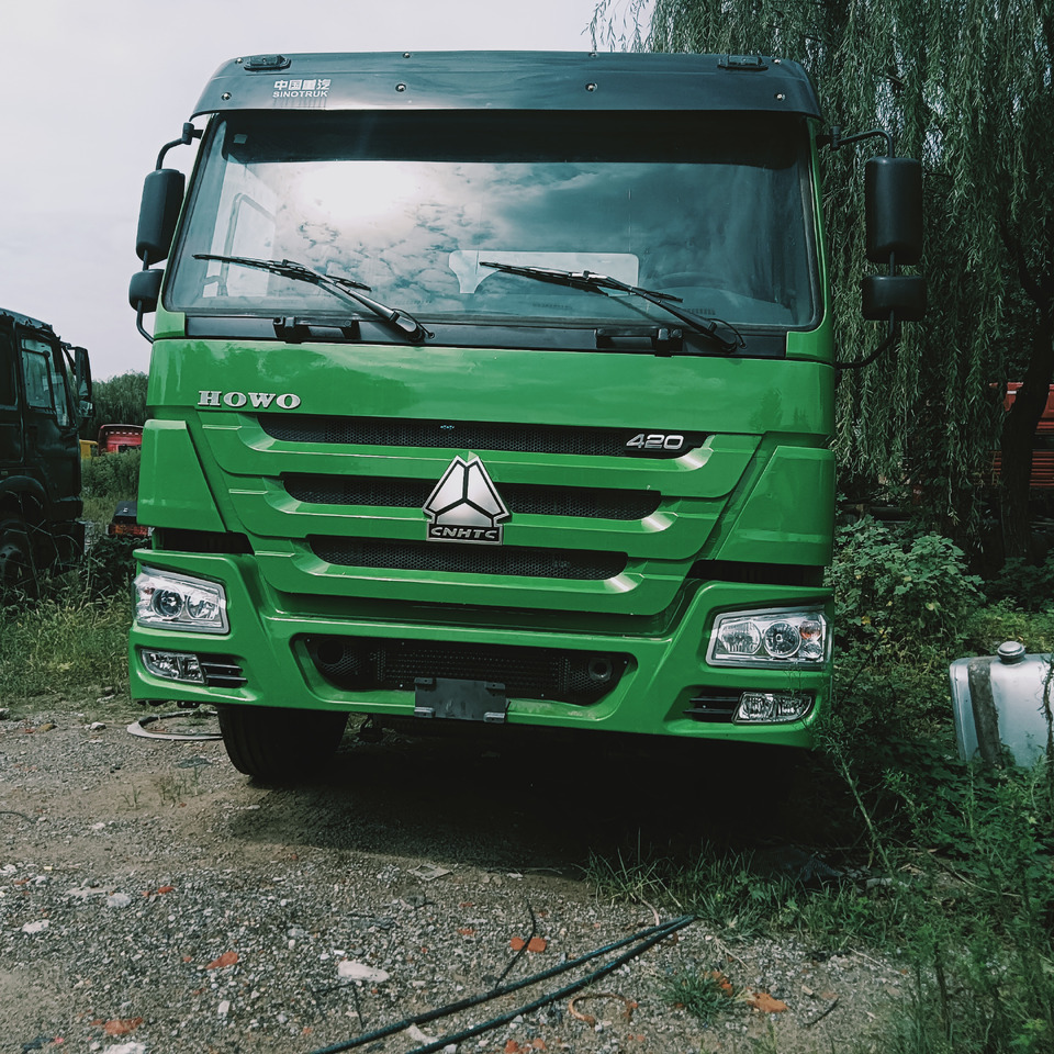 SINOTRUK HOWO - Xe đầu kéo: hình 3 SINOTRUK HOWO - Xe đầu kéo: hình 3