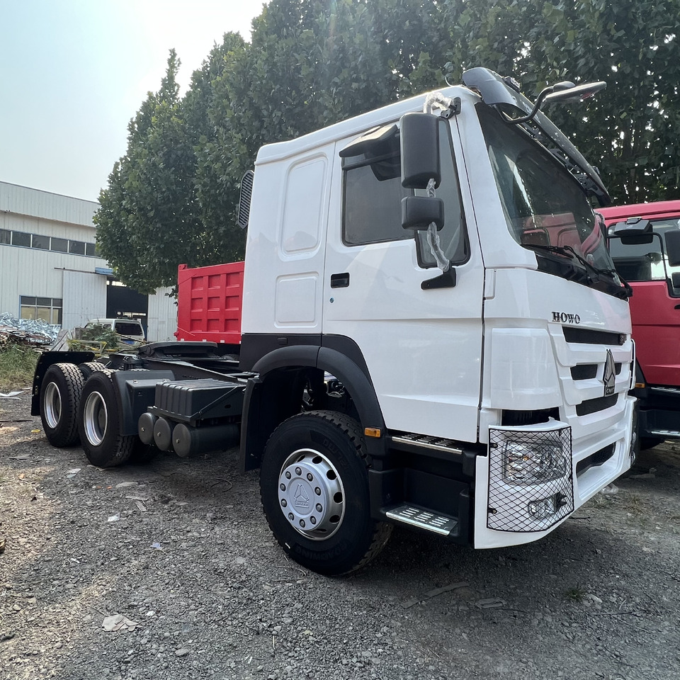 SINOTRUK HOWO tralier head - Xe đầu kéo: hình 3 SINOTRUK HOWO tralier head - Xe đầu kéo: hình 3