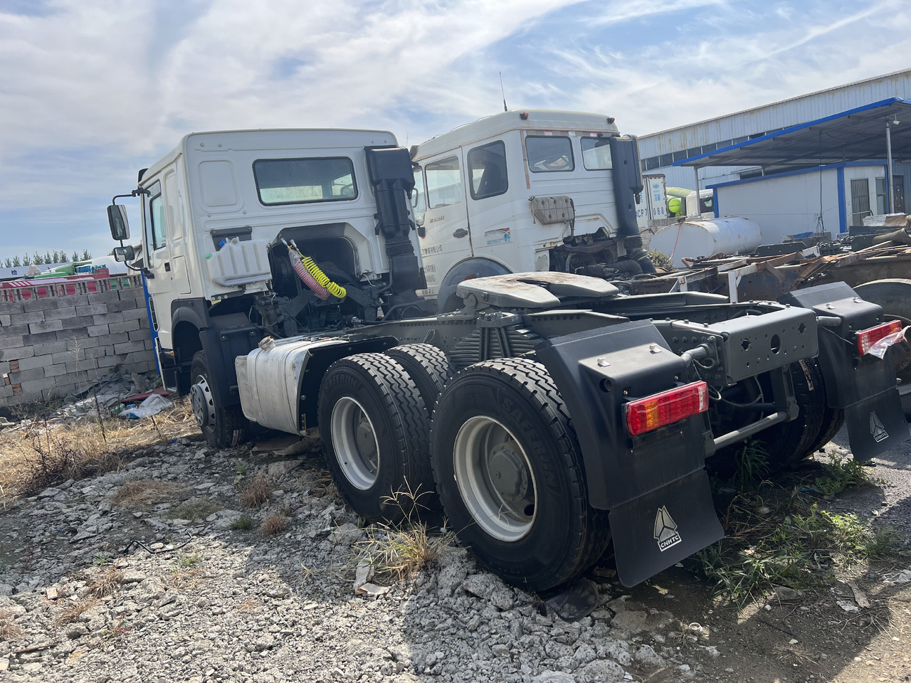 SINOTRUK Trailer head - Xe đầu kéo: hình 5 SINOTRUK Trailer head - Xe đầu kéo: hình 5