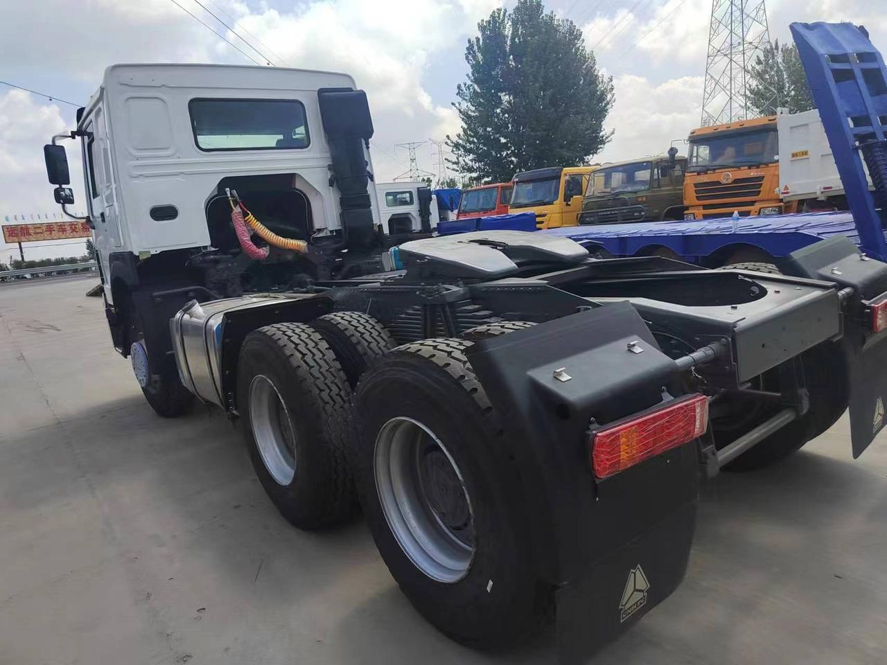 Xe đầu kéo SINOTRUK Trailer head: hình 6