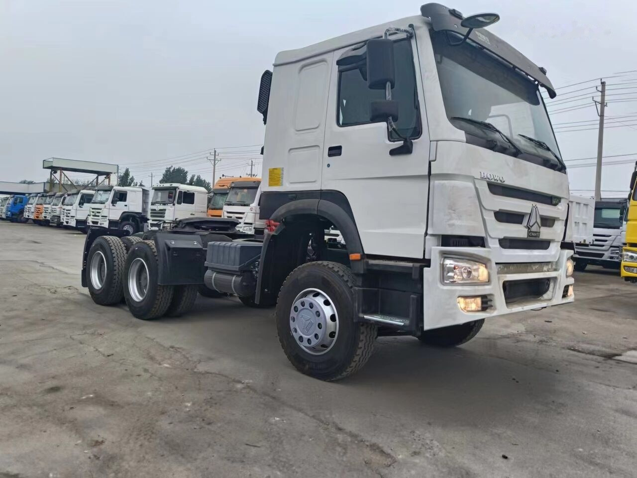 Sinotruk Howo 371 - Xe đầu kéo: hình 5 Sinotruk Howo 371 - Xe đầu kéo: hình 5