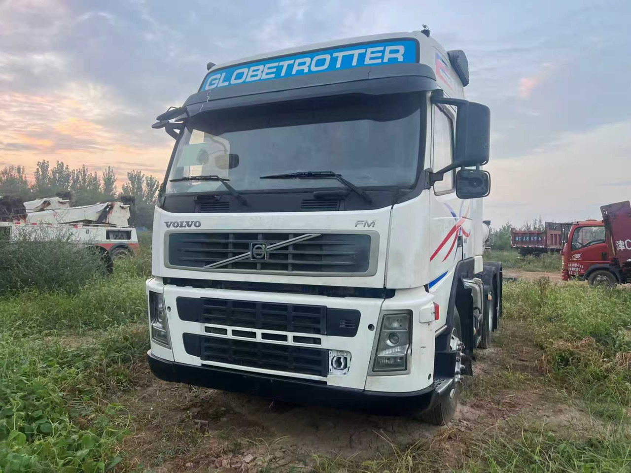 VOLVO FM440 - Xe đầu kéo: hình 4 VOLVO FM440 - Xe đầu kéo: hình 4