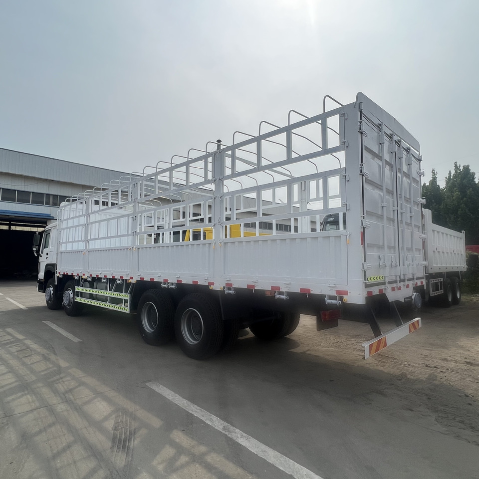SINOTRUK HOWO 8*4 Fence Truck - Xe tải: hình 1 SINOTRUK HOWO 8*4 Fence Truck - Xe tải: hình 1