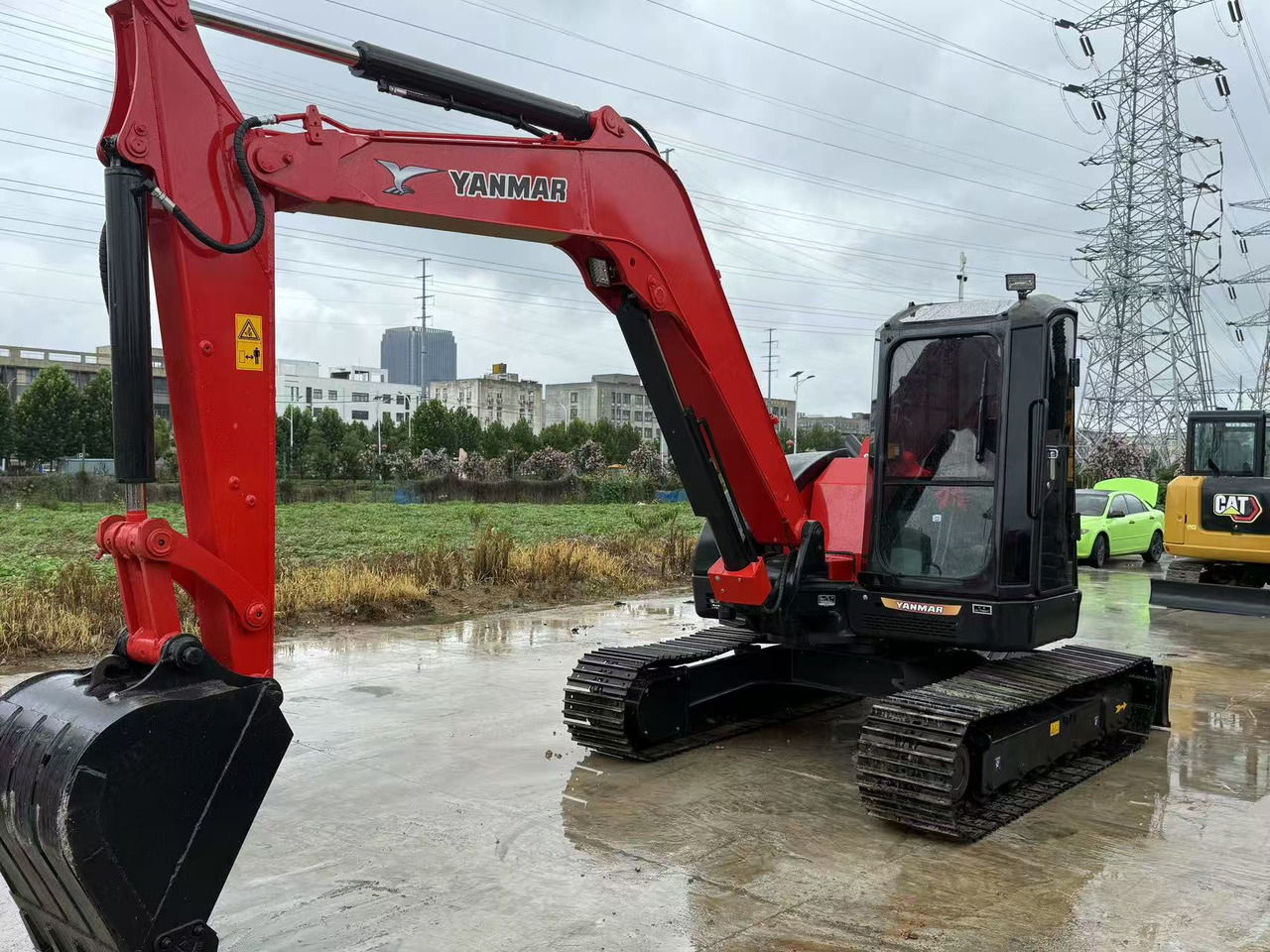 YANMAR VIO80 - Máy xúc mini: hình 1 YANMAR VIO80 - Máy xúc mini: hình 1