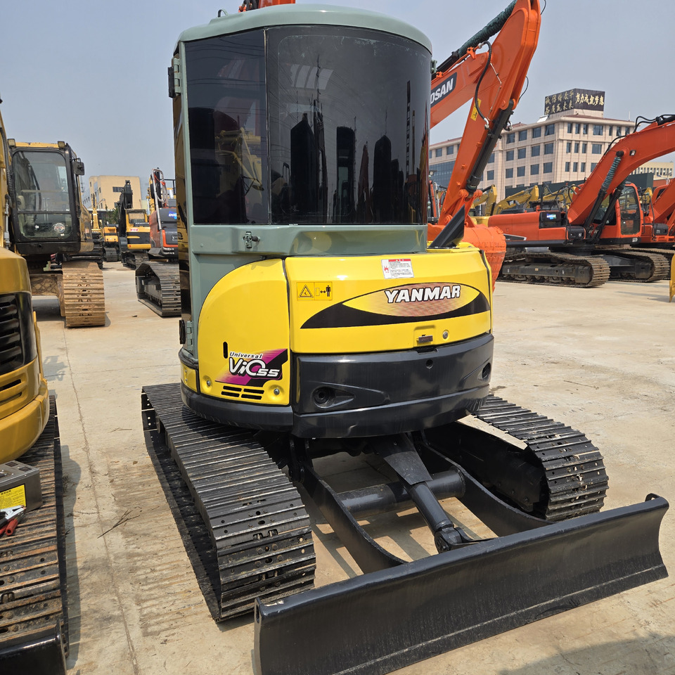 Yanmar Vio55 - Máy xúc mini: hình 5 Yanmar Vio55 - Máy xúc mini: hình 5