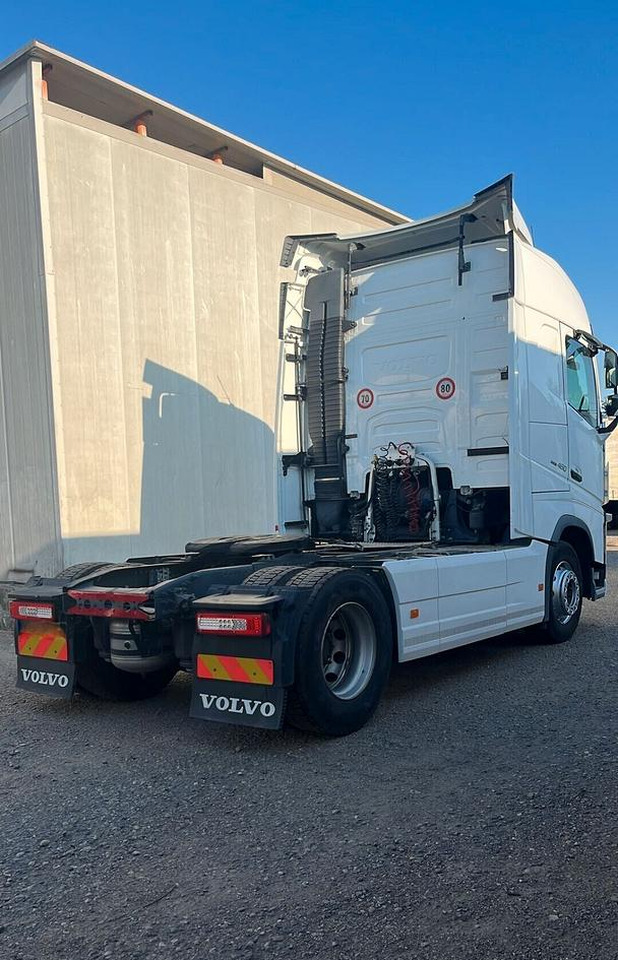 Volvo FH 460 Euro 6 Globetrotter 2018 - Xe đầu kéo: hình 4 Volvo FH 460 Euro 6 Globetrotter 2018 - Xe đầu kéo: hình 4