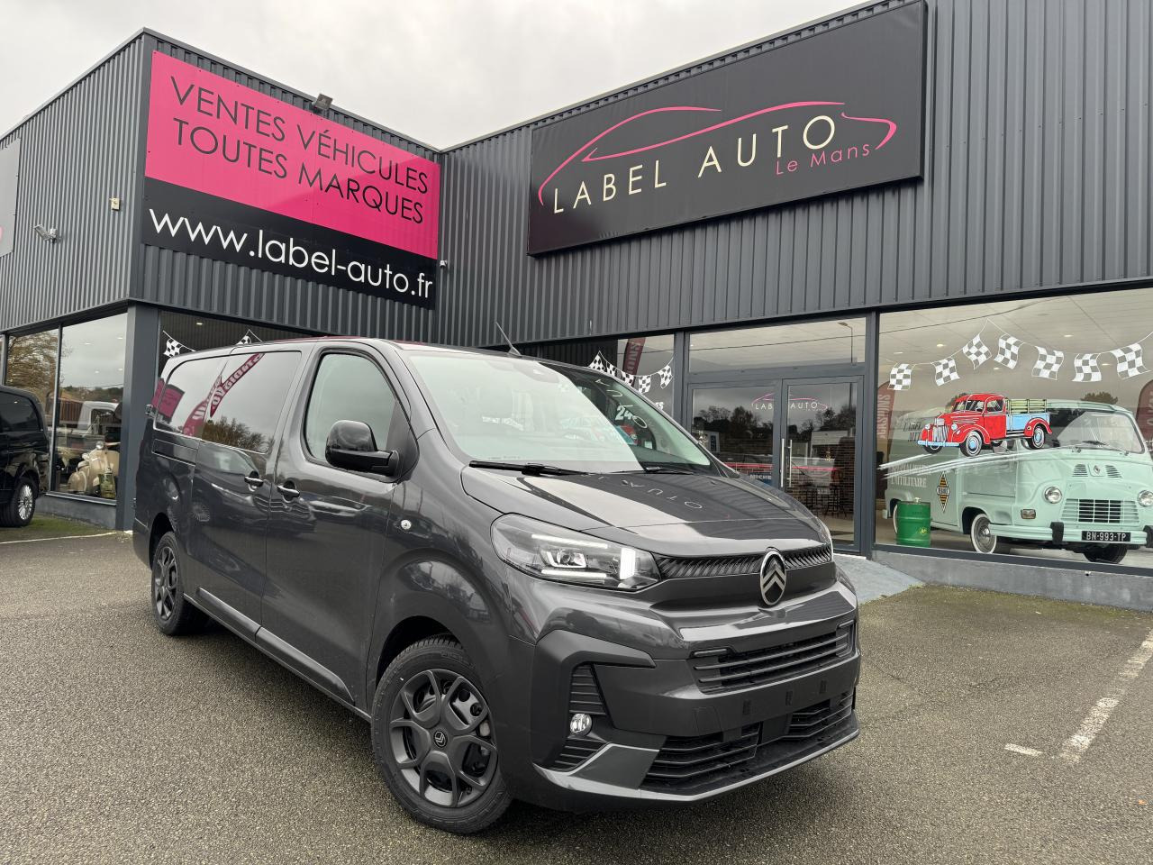 CITROEN Jumpy XL 2.0 BlueHDi - 180 S&S - BV EAT8 III CABINE APPROFONDIE Cabine approfondie Fixe PHASE 2 - Xe van chở hàng: hình 1 CITROEN Jumpy XL 2.0 BlueHDi - 180 S&S - BV EAT8 III CABINE APPROFONDIE Cabine approfondie Fixe PHASE 2 - Xe van chở hàng: hình 1