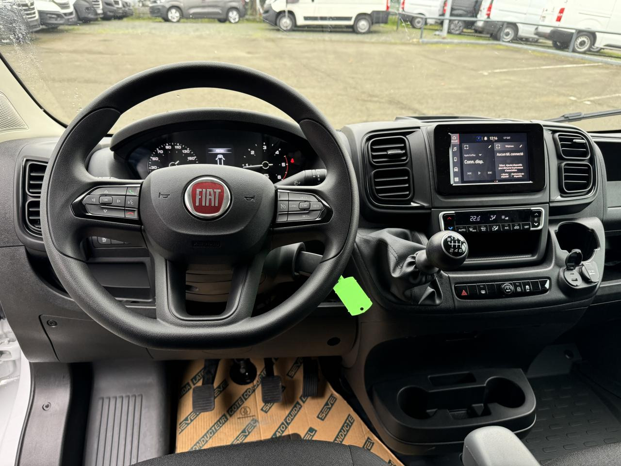 FIAT Ducato Tôlé 3.3 M H2 2.2 - 140 S&S III FOURGON TOLE Fourgon Tôlé 3.3 - Xe van chở hàng: hình 3 FIAT Ducato Tôlé 3.3 M H2 2.2 - 140 S&S III FOURGON TOLE Fourgon Tôlé 3.3 - Xe van chở hàng: hình 3