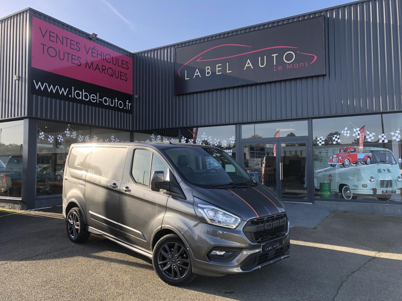 FORD Transit Custom 2.0 TDCi - 170 - BVA S&S TRANSIT CUSTOM FOURGON Fourgon 290 L1H1 Sport PHASE 2 - Xe van chở hàng: hình 1 FORD Transit Custom 2.0 TDCi - 170 - BVA S&S TRANSIT CUSTOM FOURGON Fourgon 290 L1H1 Sport PHASE 2 - Xe van chở hàng: hình 1