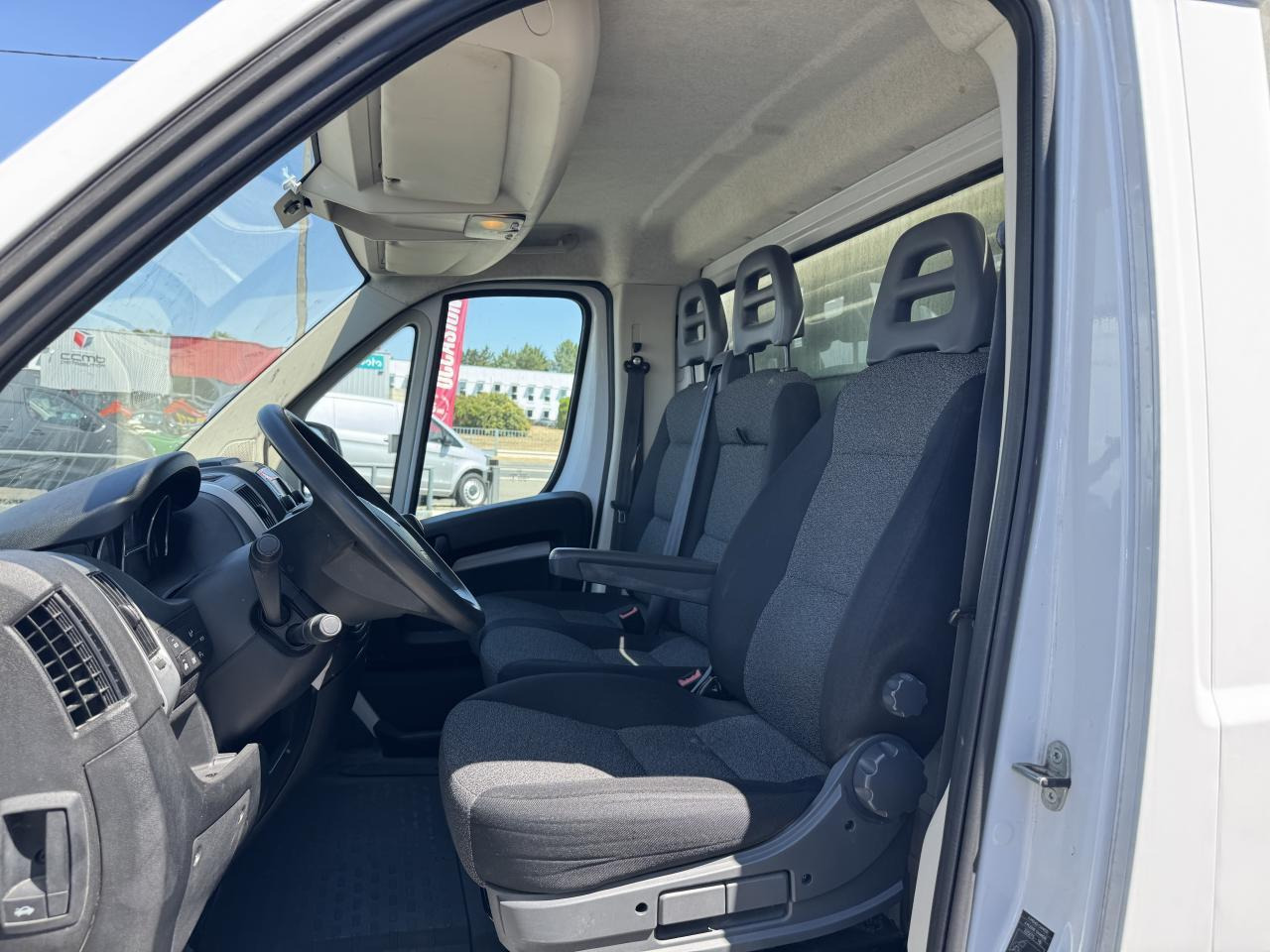 Fiat Ducato 3.5 MAXI L 2.3 MULTIJET 160CH BENNE ACIER PACK PRO NAV + COFFRE JPM - Xe ben nhỏ: hình 4 Fiat Ducato 3.5 MAXI L 2.3 MULTIJET 160CH BENNE ACIER PACK PRO NAV + COFFRE JPM - Xe ben nhỏ: hình 4