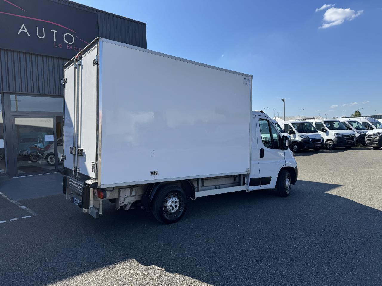 Fiat Ducato CAISSE FRIGORIFIQUE 3.5 MAXI HD M 2.3 MULTIJET 130CH PACK PRO - Xe van đông lạnh: hình 5 Fiat Ducato CAISSE FRIGORIFIQUE 3.5 MAXI HD M 2.3 MULTIJET 130CH PACK PRO - Xe van đông lạnh: hình 5