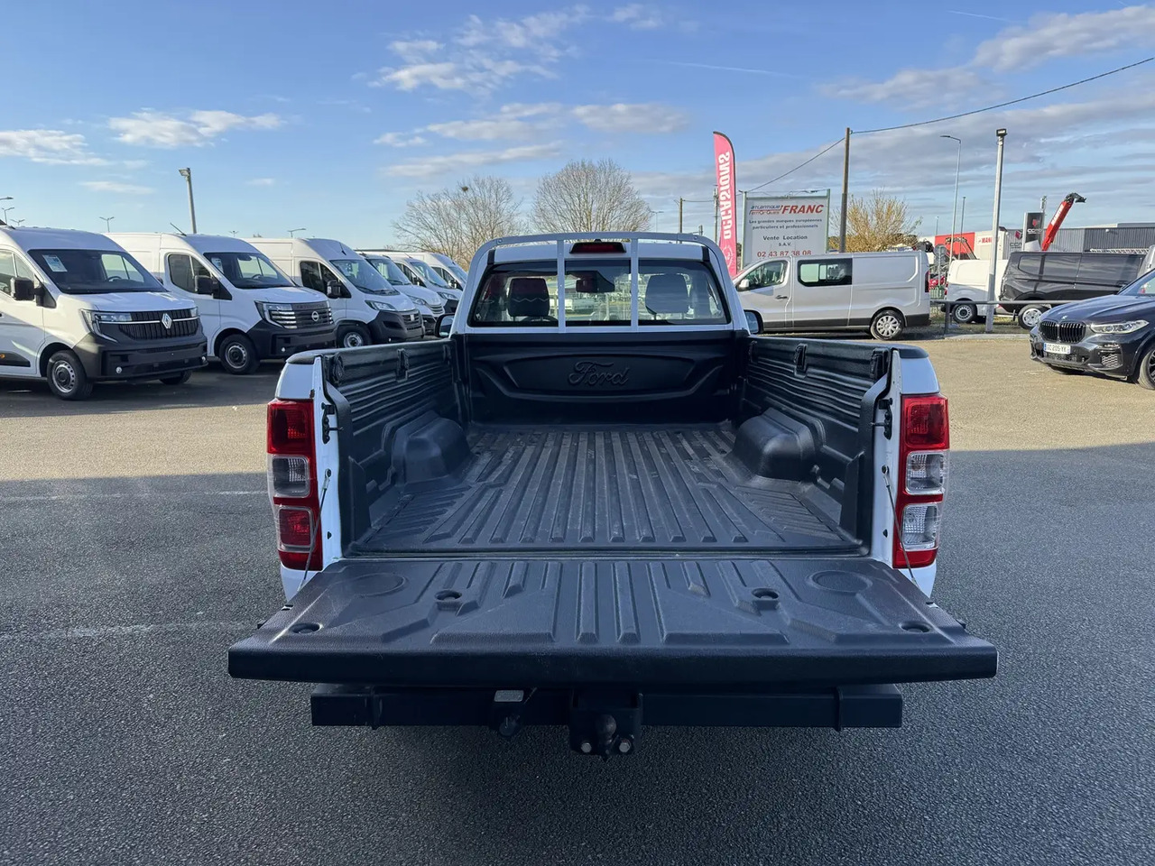 Ford Ranger 2.0 TDCI 170CH SIMPLE CABINE XL - Xe bán tải: hình 2 Ford Ranger 2.0 TDCI 170CH SIMPLE CABINE XL - Xe bán tải: hình 2