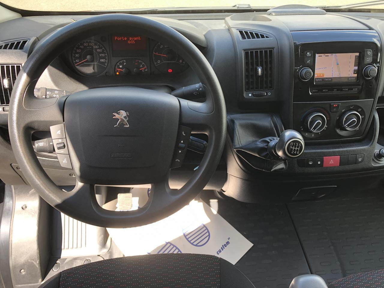 Peugeot Boxer Premium 335 L2H2 2.2 BlueHDi 165CH - Máy móc khác: hình 3 Peugeot Boxer Premium 335 L2H2 2.2 BlueHDi 165CH - Máy móc khác: hình 3