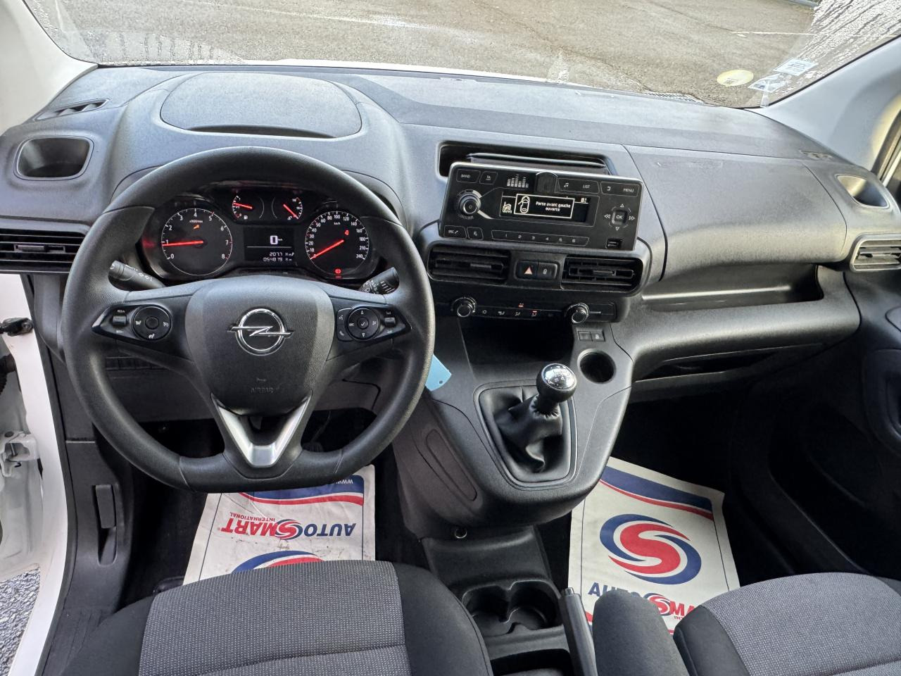 OPEL COMBO M 1.5 HDI 100CH FRIGORIFIQUE - Xe van chở hàng: hình 3 OPEL COMBO M 1.5 HDI 100CH FRIGORIFIQUE - Xe van chở hàng: hình 3