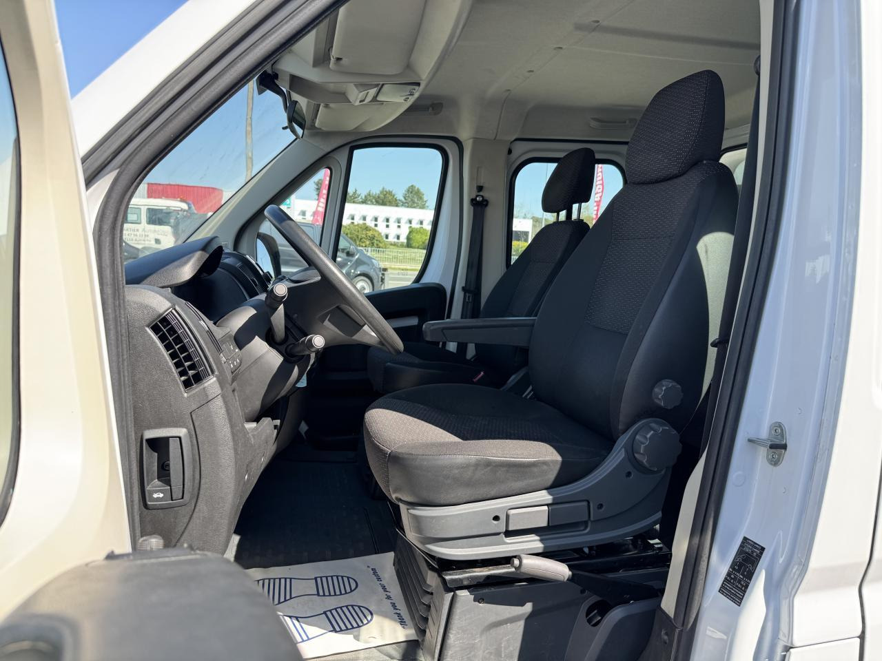 Opel Movano combi 3.5 MAXI 165CH BLUEHDI S&S BENNE COFFRE DOUBLE CABINE 6 PLACES - Xe ben nhỏ: hình 4 Opel Movano combi 3.5 MAXI 165CH BLUEHDI S&S BENNE COFFRE DOUBLE CABINE 6 PLACES - Xe ben nhỏ: hình 4