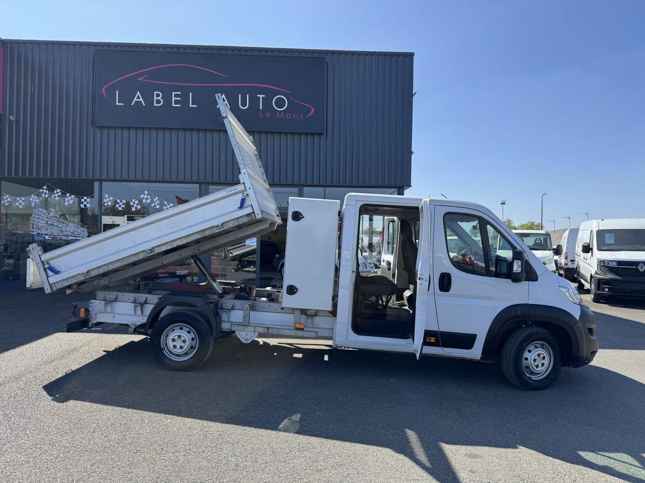 Opel Movano combi 3.5 MAXI 165CH BLUEHDI S&S BENNE COFFRE DOUBLE CABINE 6 PLACES - Xe ben nhỏ: hình 1 Opel Movano combi 3.5 MAXI 165CH BLUEHDI S&S BENNE COFFRE DOUBLE CABINE 6 PLACES - Xe ben nhỏ: hình 1