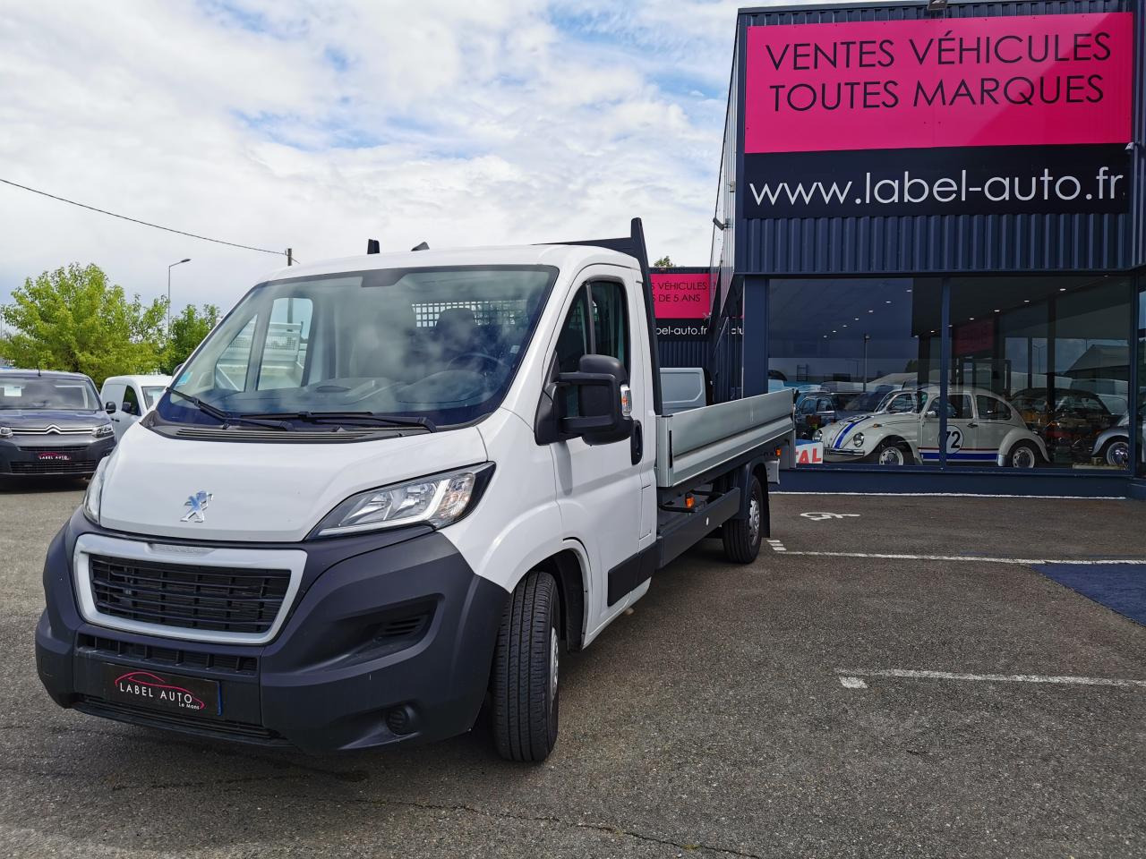 PEUGEOT BOXER 3T5 PLATEAU 4M20 2.2 HDI 140CH - Xe tải nhỏ phẳng: hình 5 PEUGEOT BOXER 3T5 PLATEAU 4M20 2.2 HDI 140CH - Xe tải nhỏ phẳng: hình 5