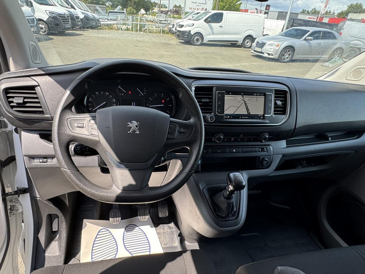 Peugeot Expert XL 2.0 BLUEHDI 145CH S&S PACK ASPHALT - Xe van chở hàng: hình 3 Peugeot Expert XL 2.0 BLUEHDI 145CH S&S PACK ASPHALT - Xe van chở hàng: hình 3