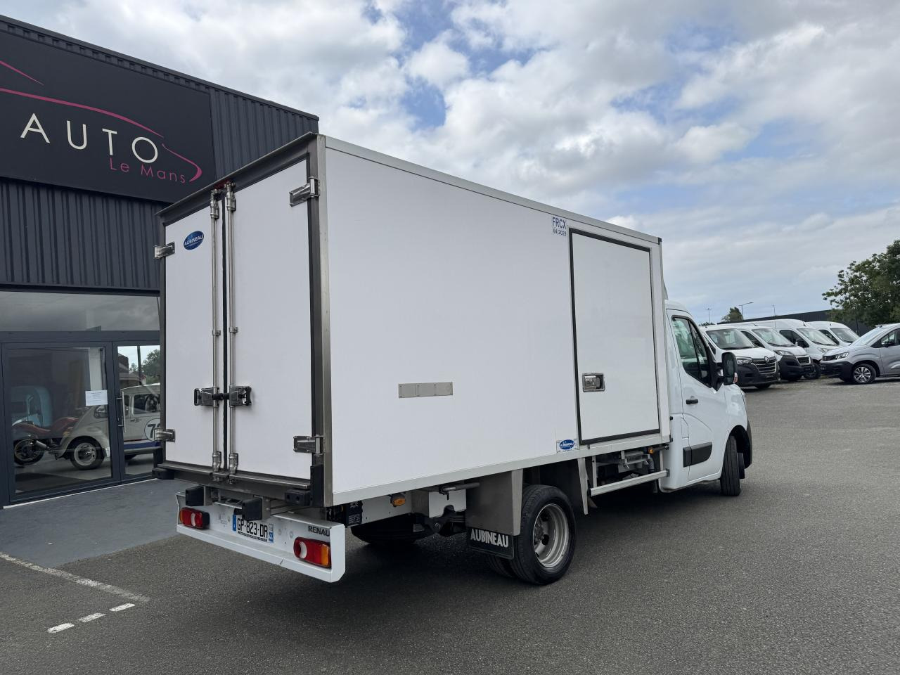 RENAULT MASTER 3T5 CAISSE FRIGO 2.3 DCI 165CH GRAND CONFORT - Xe van đông lạnh: hình 4 RENAULT MASTER 3T5 CAISSE FRIGO 2.3 DCI 165CH GRAND CONFORT - Xe van đông lạnh: hình 4