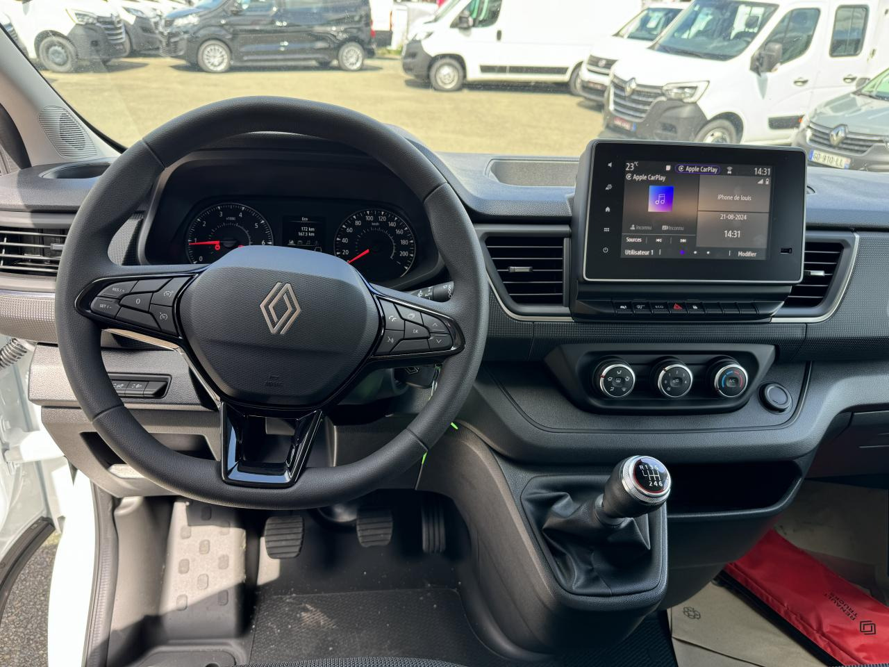 RENAULT Trafic L2H1 3000 Kg 2.0 Blue dCi - 170CH ADVANCE - Xe van chở hàng: hình 4 RENAULT Trafic L2H1 3000 Kg 2.0 Blue dCi - 170CH ADVANCE - Xe van chở hàng: hình 4