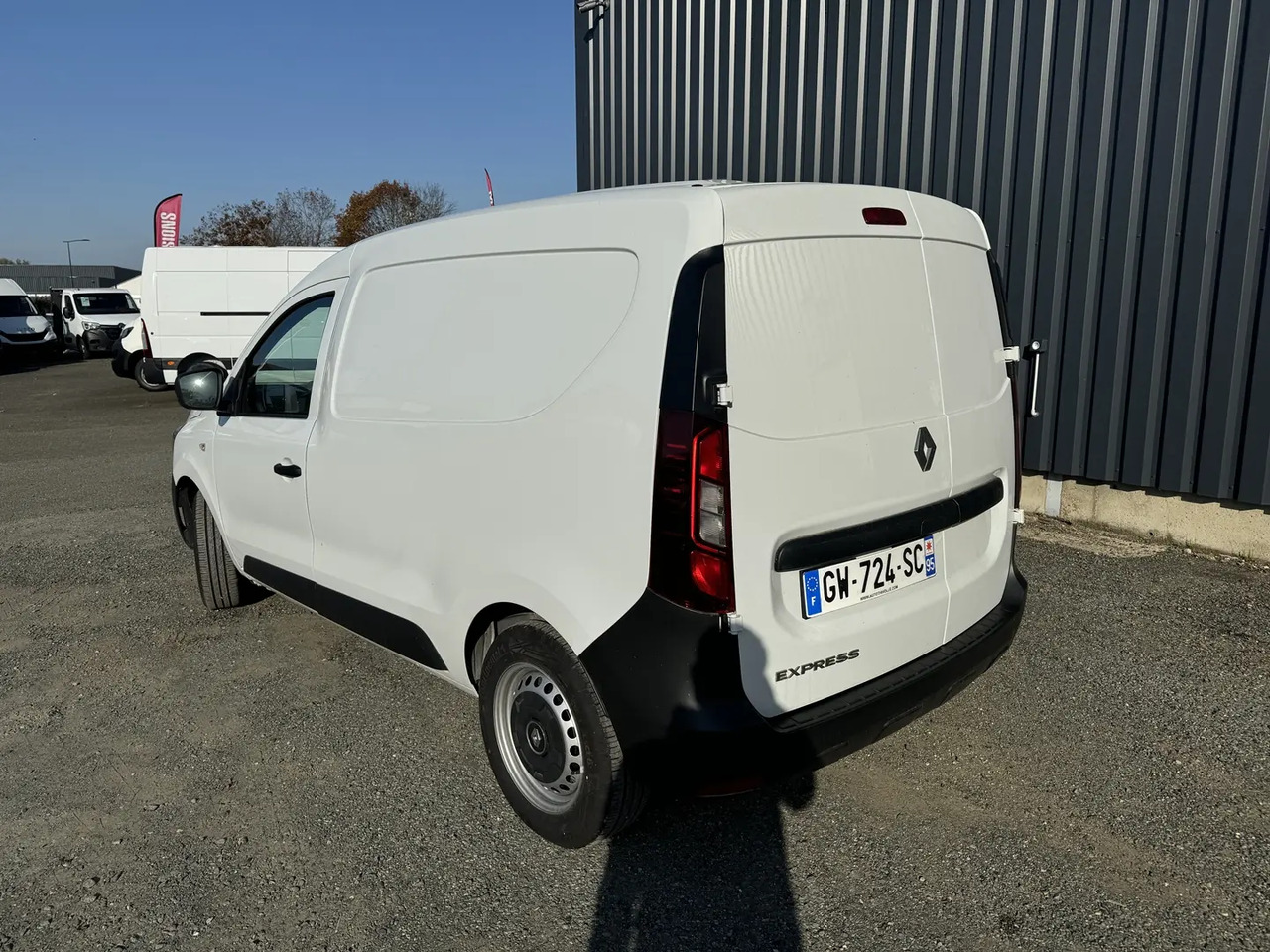 Renault Express 1.5 BLUE DCI 95CH CONFORT 22 - Xe tải van: hình 4 Renault Express 1.5 BLUE DCI 95CH CONFORT 22 - Xe tải van: hình 4