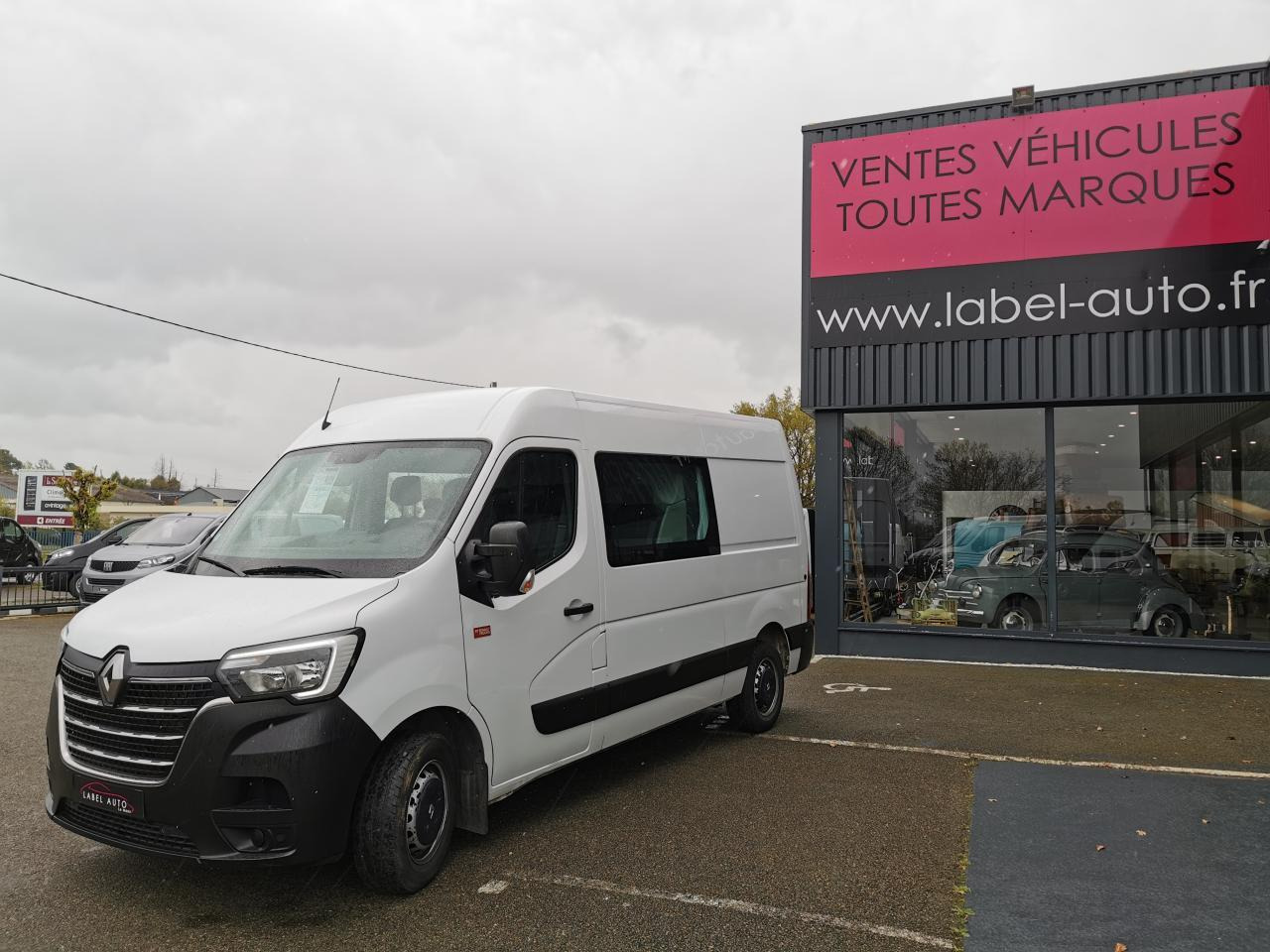 Renault Master 7 PLACES Confort F3300 L2H2 2.3 dCi - 135 III CABINE APPROFONDIE Cabine approfondie L2H2 Tra - Xe tải van: hình 5 Renault Master 7 PLACES Confort F3300 L2H2 2.3 dCi - 135 III CABINE APPROFONDIE Cabine approfondie L2H2 Tra - Xe tải van: hình 5