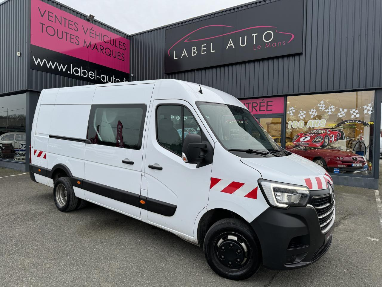 Renault Master F3500 L3H2 2.3 BLUE DCI 135CH CABINE APPROFONDIE 6 PLACES GRAND CONFORT - Xe tải van: hình 3 Renault Master F3500 L3H2 2.3 BLUE DCI 135CH CABINE APPROFONDIE 6 PLACES GRAND CONFORT - Xe tải van: hình 3