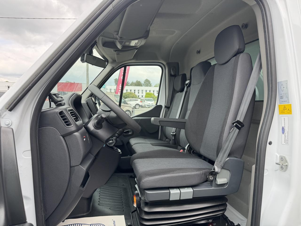 Renault Master FRIGORIFIQUE RJ3500 L3 2.3 BLUE DCI 165CH CAISSE 12M3 - Xe van đông lạnh: hình 5 Renault Master FRIGORIFIQUE RJ3500 L3 2.3 BLUE DCI 165CH CAISSE 12M3 - Xe van đông lạnh: hình 5