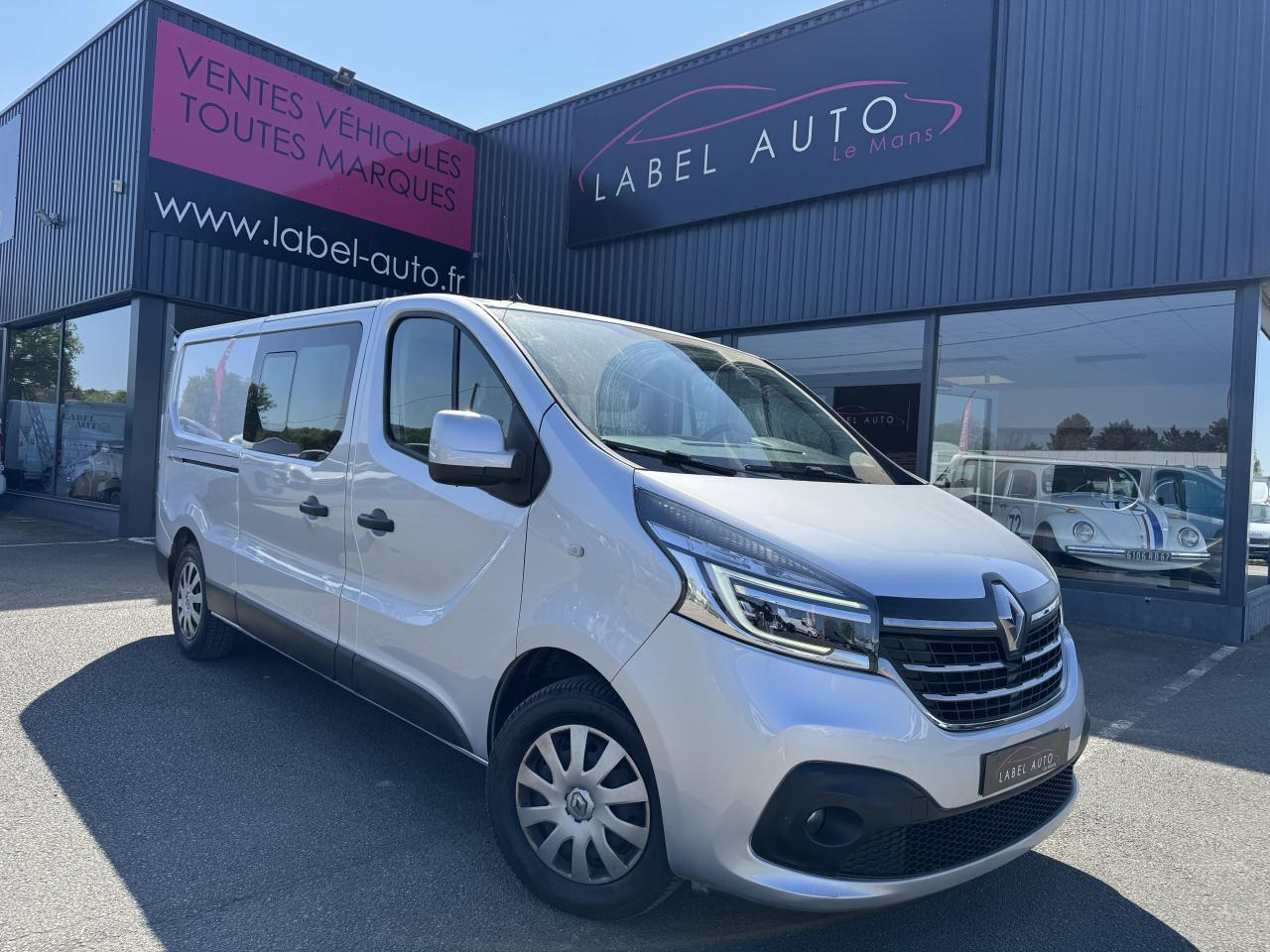 Renault Trafic L2H1 2.0 DCI 145CH CABINE APPROFONDIE 6 PLACES CONFORT EDC - Xe tải van: hình 2 Renault Trafic L2H1 2.0 DCI 145CH CABINE APPROFONDIE 6 PLACES CONFORT EDC - Xe tải van: hình 2