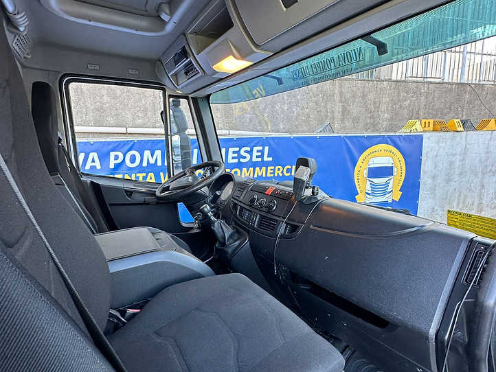 IVECO EUROCARGO 120E25 - Xe tải khung gầm: hình 2 IVECO EUROCARGO 120E25 - Xe tải khung gầm: hình 2
