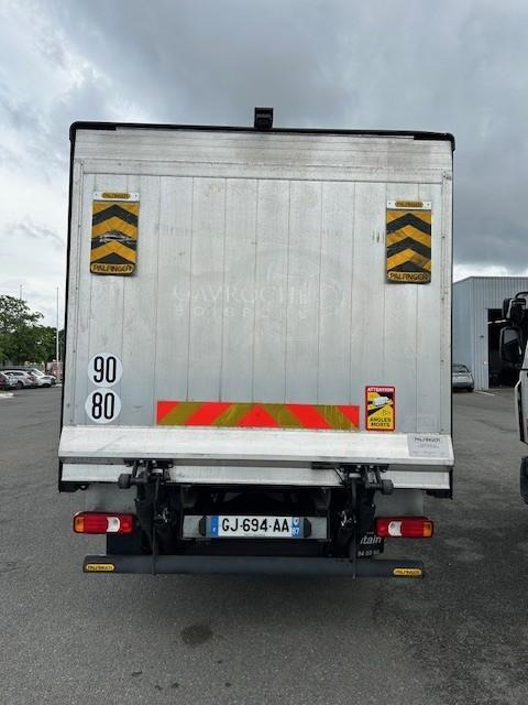 Iveco Daily 70C16 Plateau Brasseur Rideaux coulissant Hayon rabattable - Xe van thùng mui bạt: hình 3 Iveco Daily 70C16 Plateau Brasseur Rideaux coulissant Hayon rabattable - Xe van thùng mui bạt: hình 3