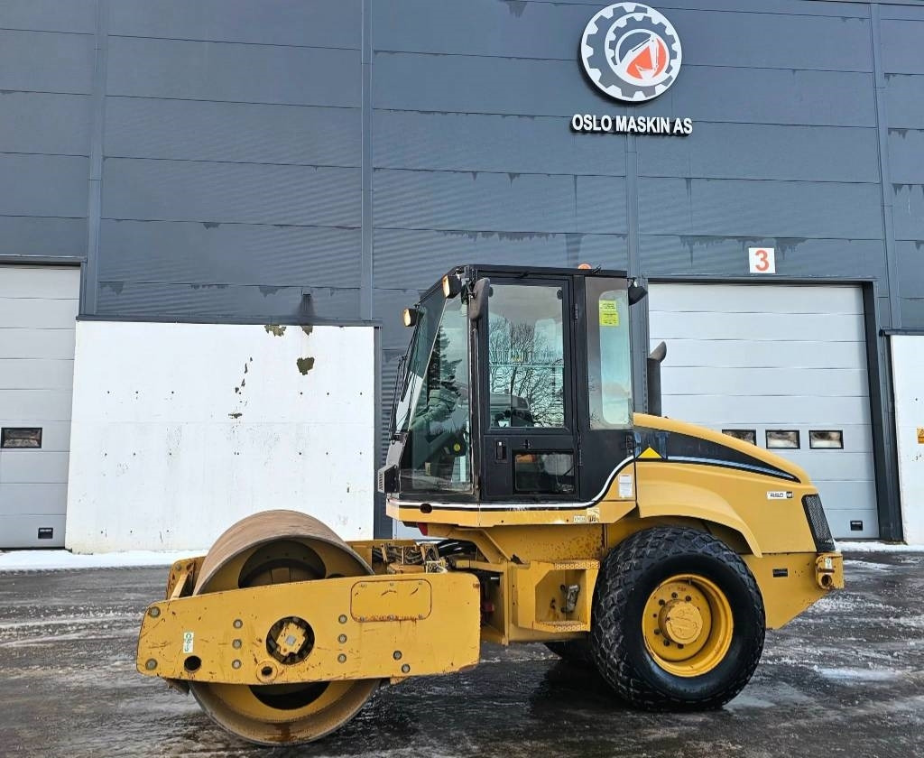 CAT CS 433 E - Máy lăn đường: hình 2 CAT CS 433 E - Máy lăn đường: hình 2