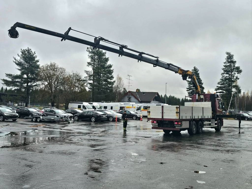 Mercedes-Benz Actros 2544 - Xe cẩu tự hành: hình 4 Mercedes-Benz Actros 2544 - Xe cẩu tự hành: hình 4