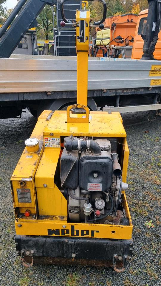 DVH 701 Weber Walze Glattmantel Walze Rüttelwalze Dublex Vibrationswalze Rüttelplatte Strassenwalze Plattenverdichter DVH 603 - Máy lăn nhỏ: hình 2 DVH 701 Weber Walze Glattmantel Walze Rüttelwalze Dublex Vibrationswalze Rüttelplatte Strassenwalze Plattenverdichter DVH 603 - Máy lăn nhỏ: hình 2