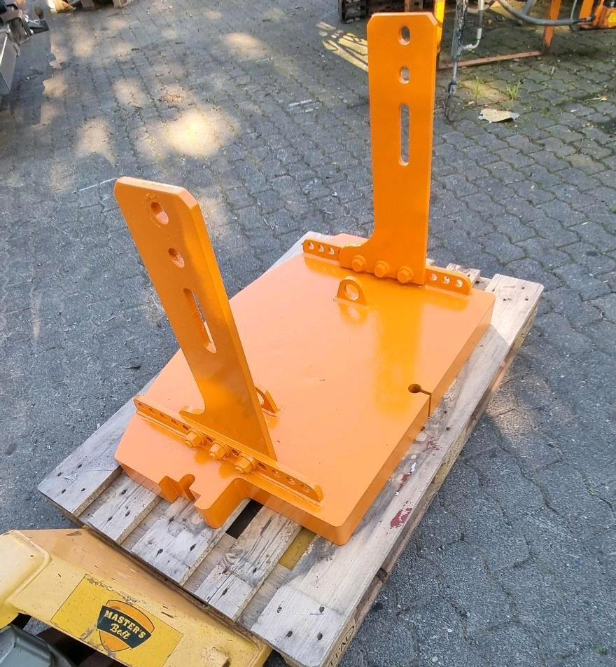 Heckgewicht Unimog 405 U400 U 300 500 400 318 423 427 429 430 530 527 535 Kontergewicht Mulag Mähausleger Böschungsmulcher Dücker - Đối trọng cho Tiện ích/ Xe đặc dụng: hình 4 Heckgewicht Unimog 405 U400 U 300 500 400 318 423 427 429 430 530 527 535 Kontergewicht Mulag Mähausleger Böschungsmulcher Dücker - Đối trọng cho Tiện ích/ Xe đặc dụng: hình 4